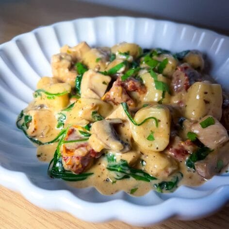 Chicken and Mushroom Creamy Sauce with Gnocchi